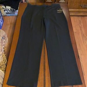 NEW Sag Harbor size 14 dress pants